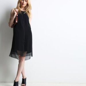 Go Silk Go Get Layered Dress in Black Silk XS‎